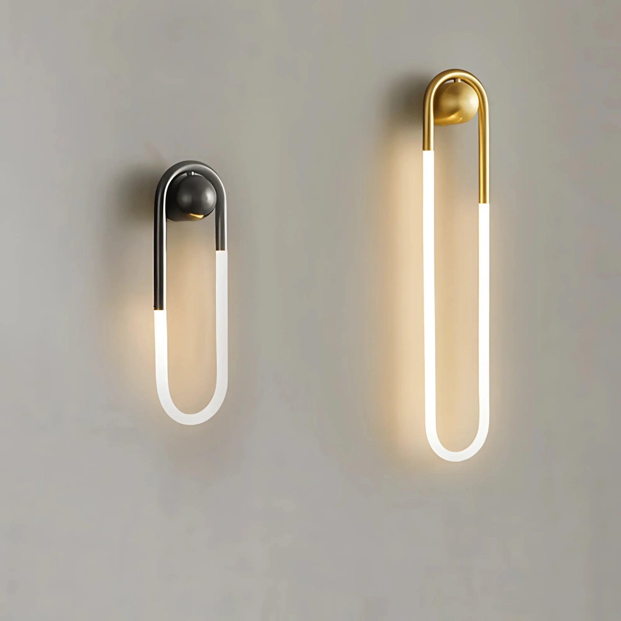 Calm wall light