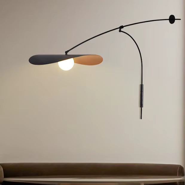 Valor wall light