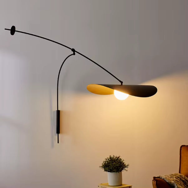 Valor wall light
