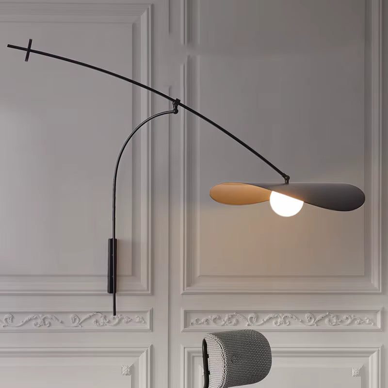 Valor wall light