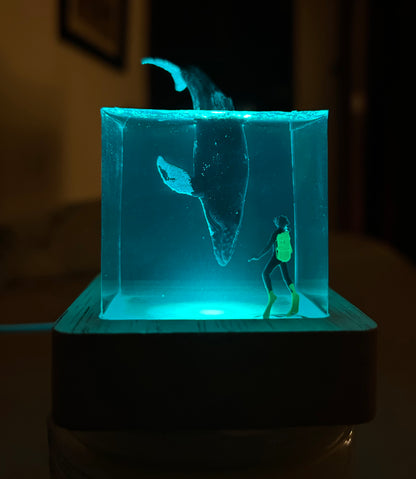 OCEAN WONDER Table Lamp