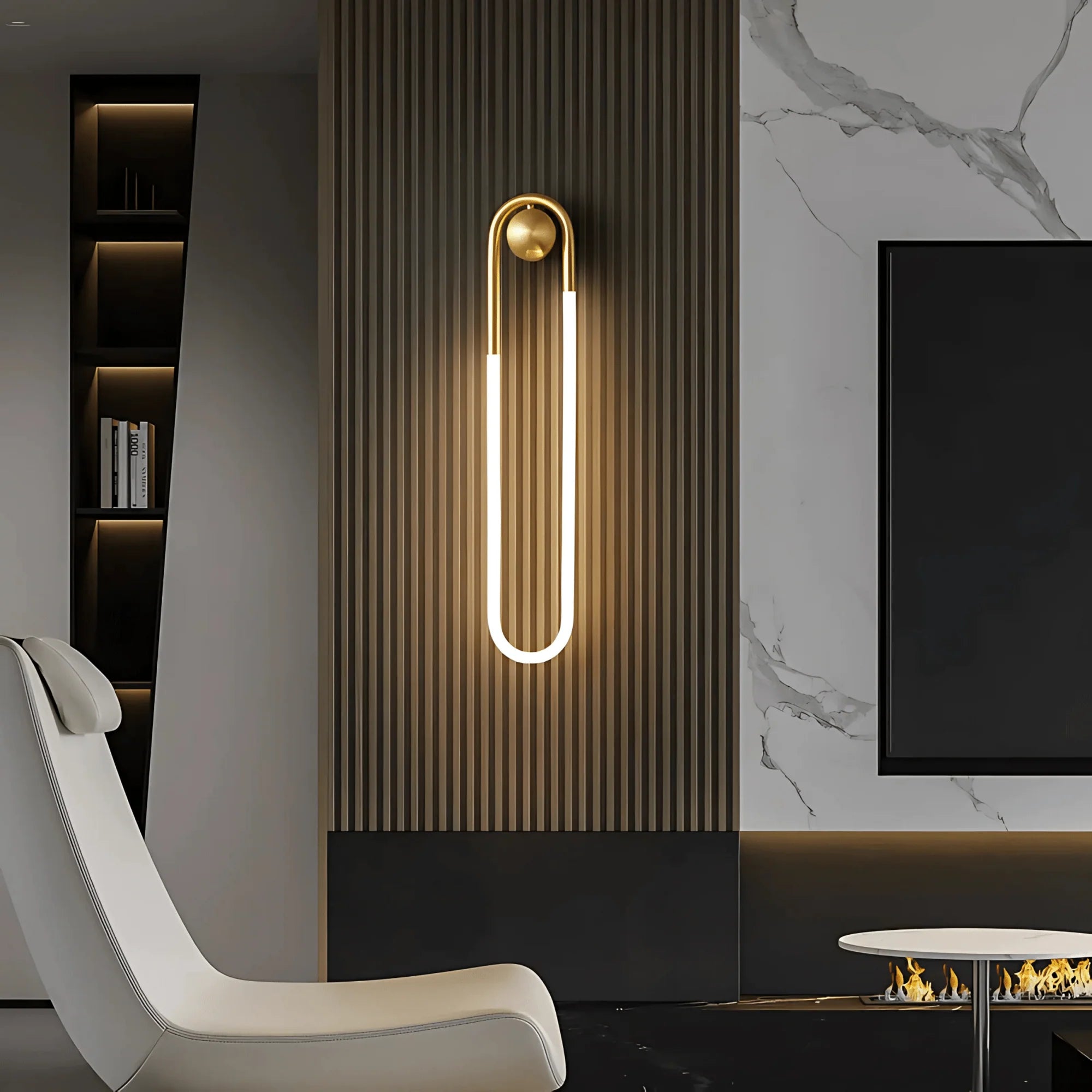 Calm wall light