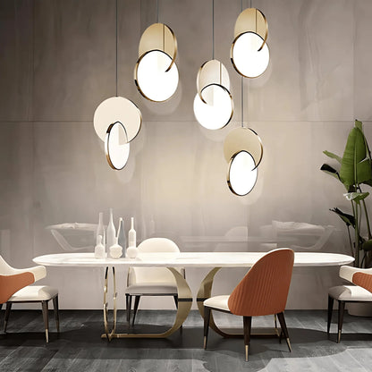 Coin pendant light