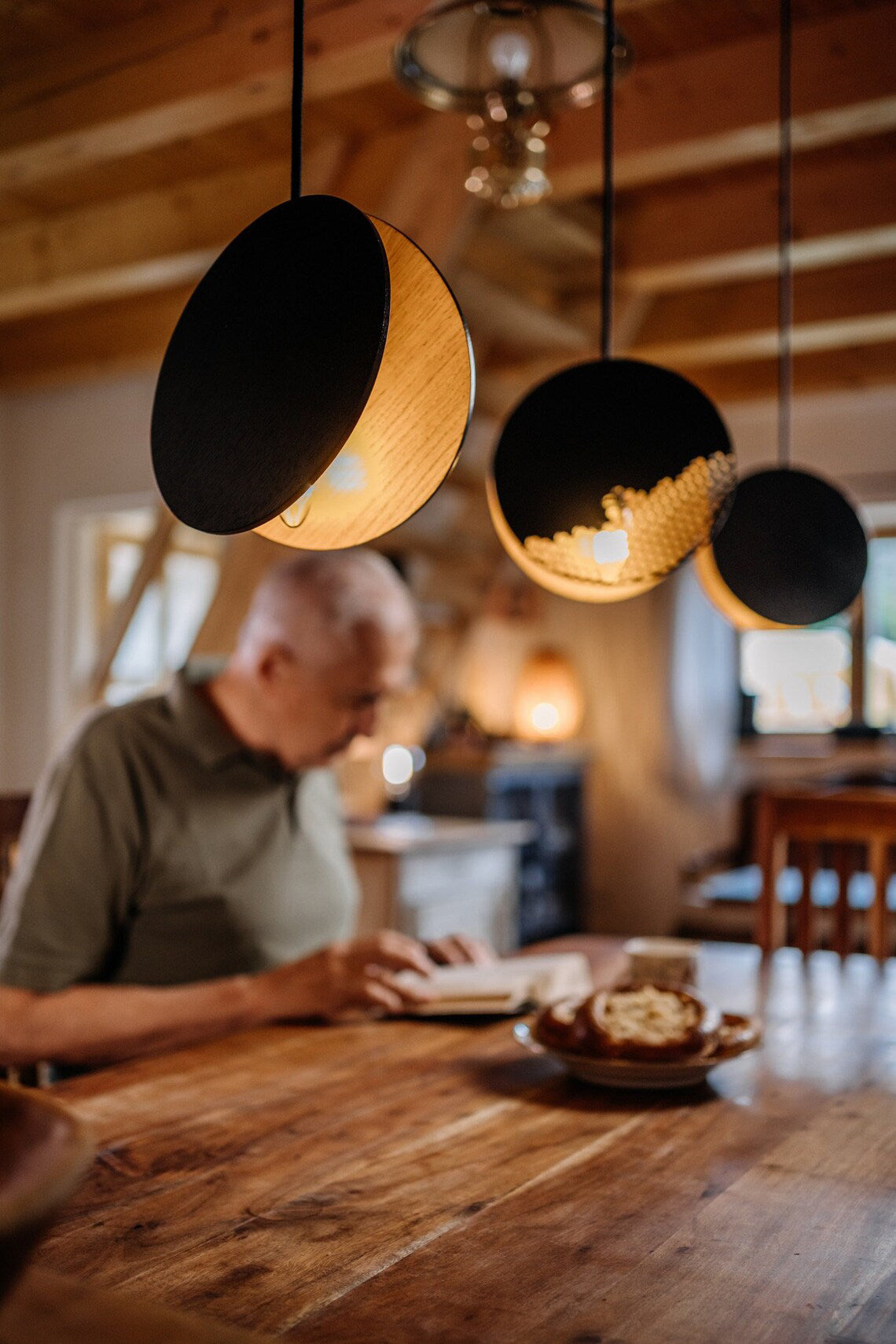 SUSTAINABLE ELEGANCE Pendant light